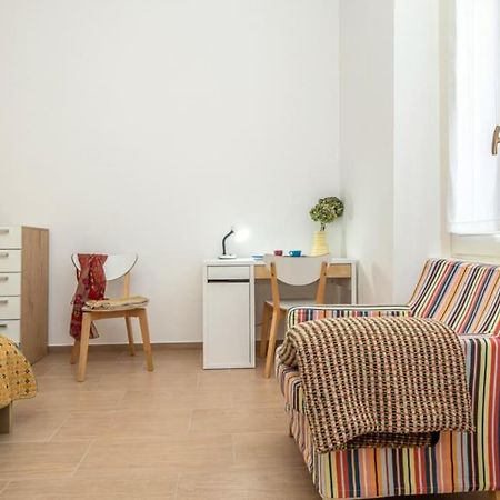 Liberty House, In Stile Retro! Apartment Milan Bagian luar foto