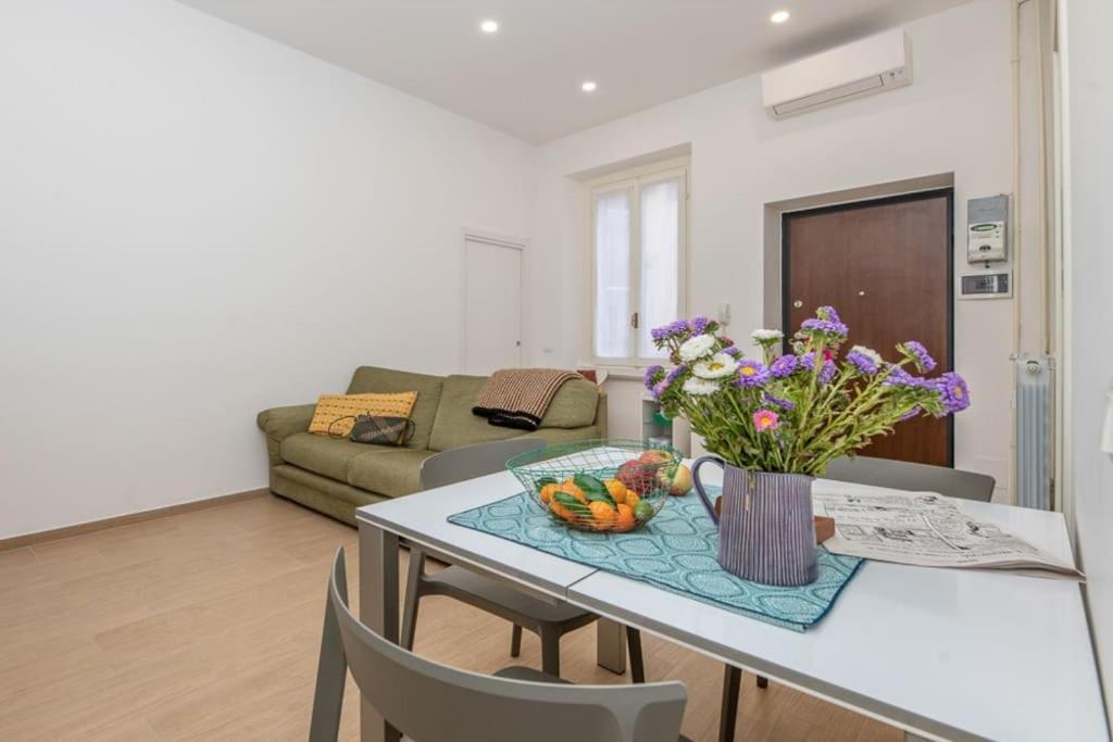 Liberty House, In Stile Retro! Apartment Milan Bagian luar foto