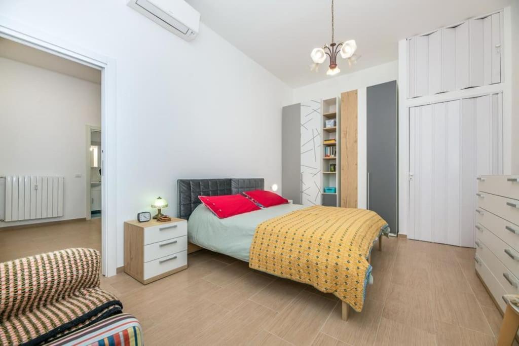 Liberty House, In Stile Retro! Apartment Milan Bagian luar foto