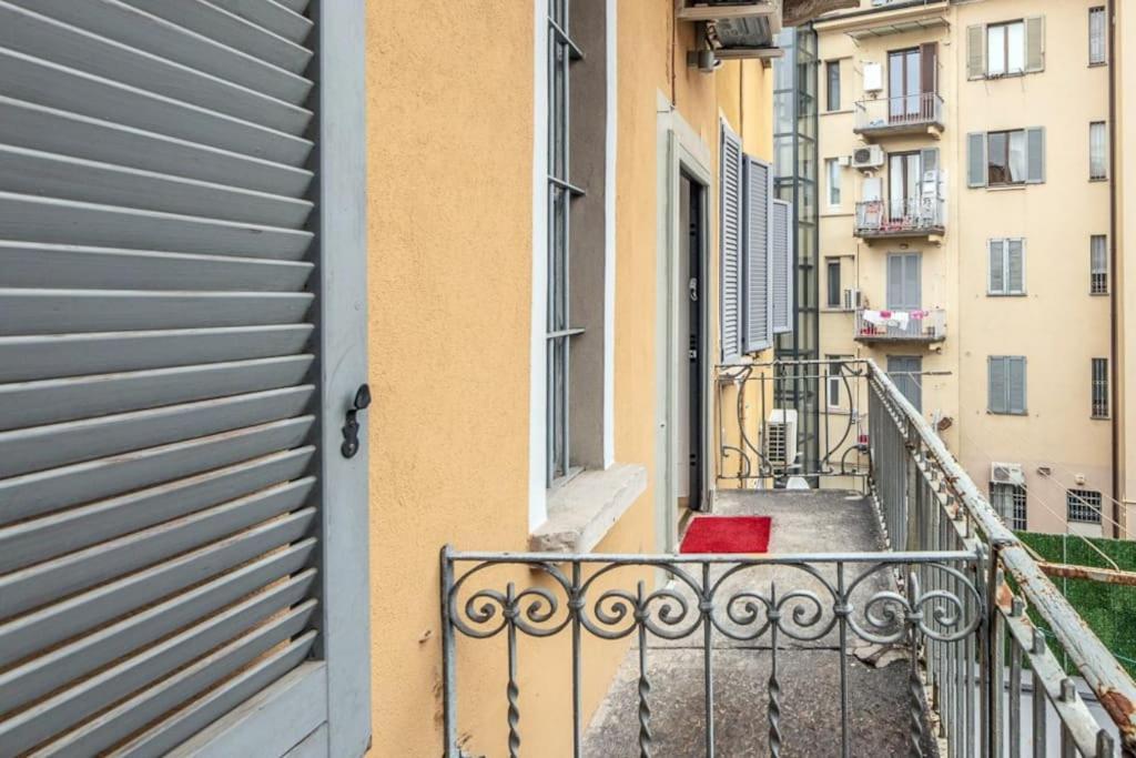 Liberty House, In Stile Retro! Apartment Milan Bagian luar foto