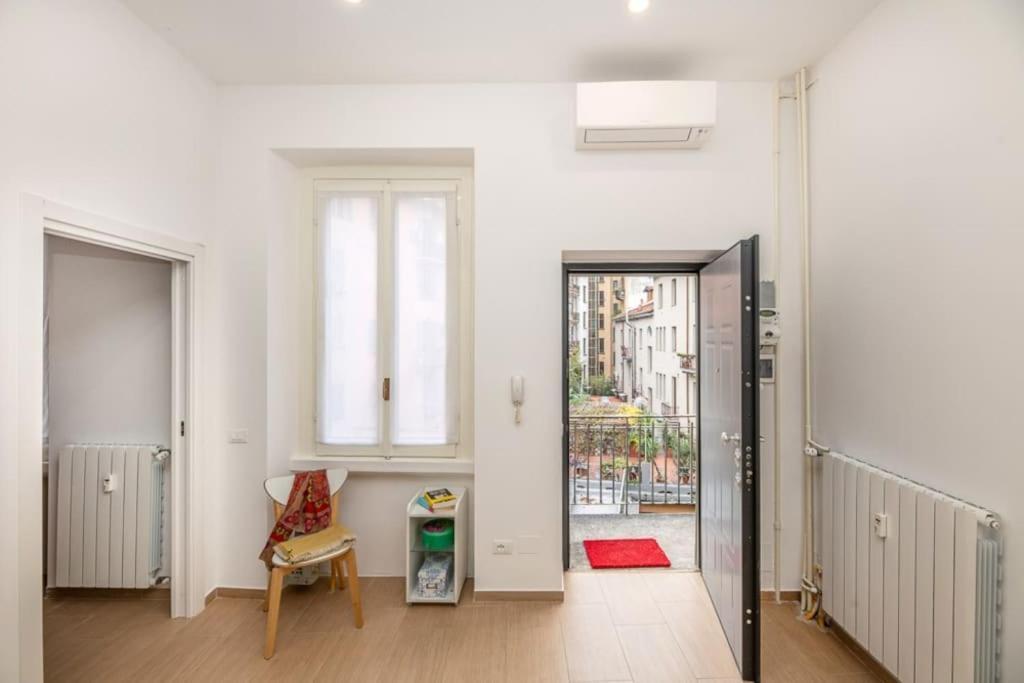 Liberty House, In Stile Retro! Apartment Milan Bagian luar foto
