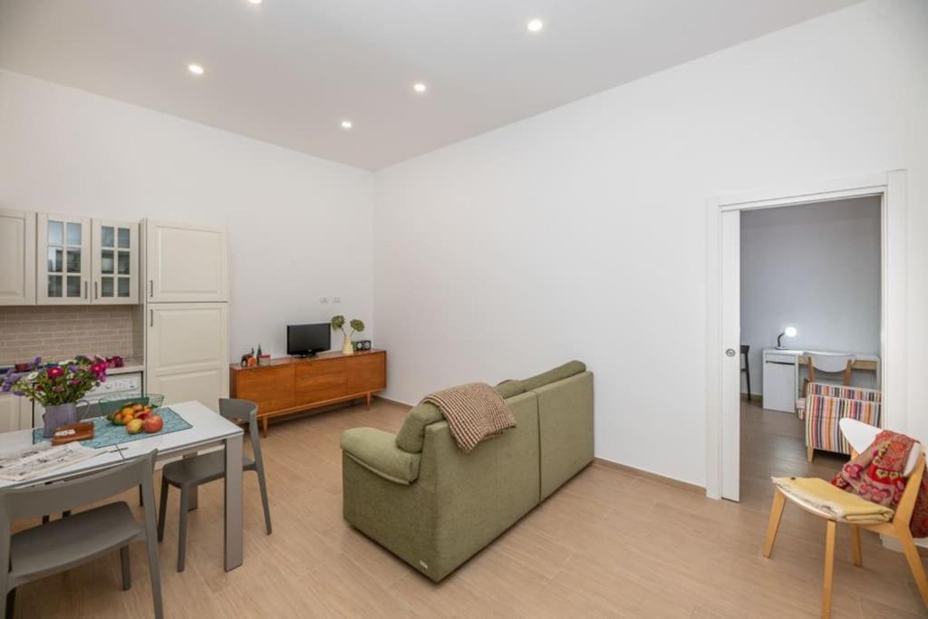 Liberty House, In Stile Retro! Apartment Milan Bagian luar foto