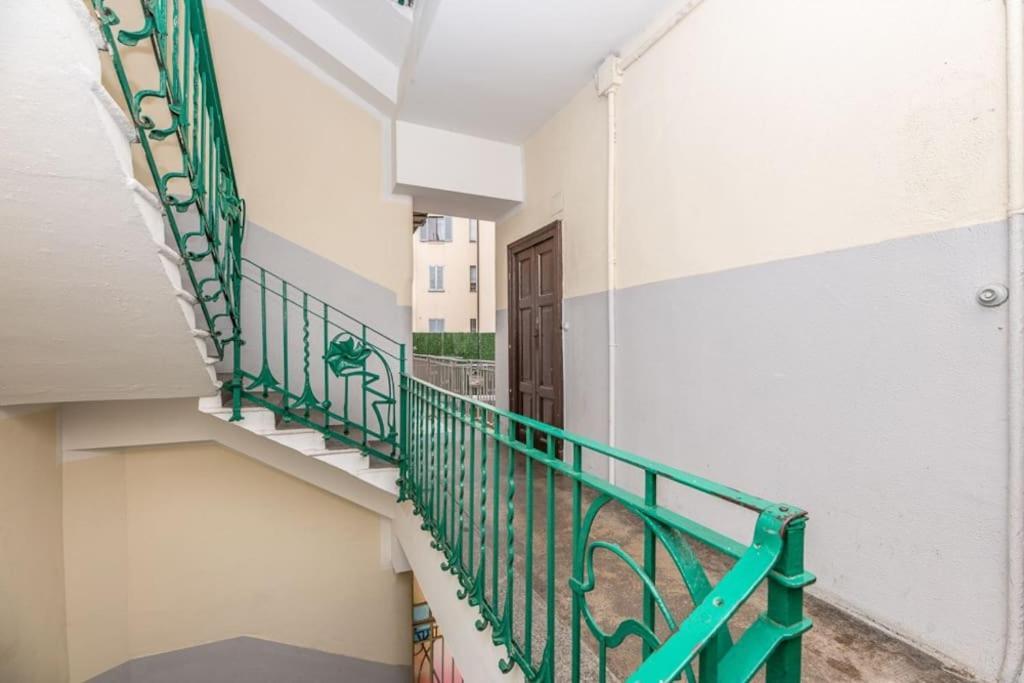 Liberty House, In Stile Retro! Apartment Milan Bagian luar foto