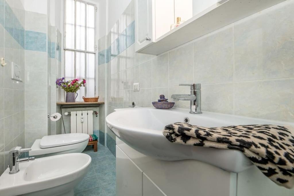 Liberty House, In Stile Retro! Apartment Milan Bagian luar foto